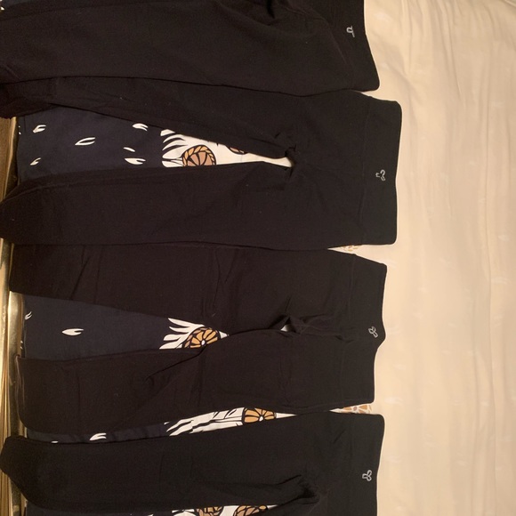 Aritzia TNA cadence leggings (4pairs) - Picture 1 of 7